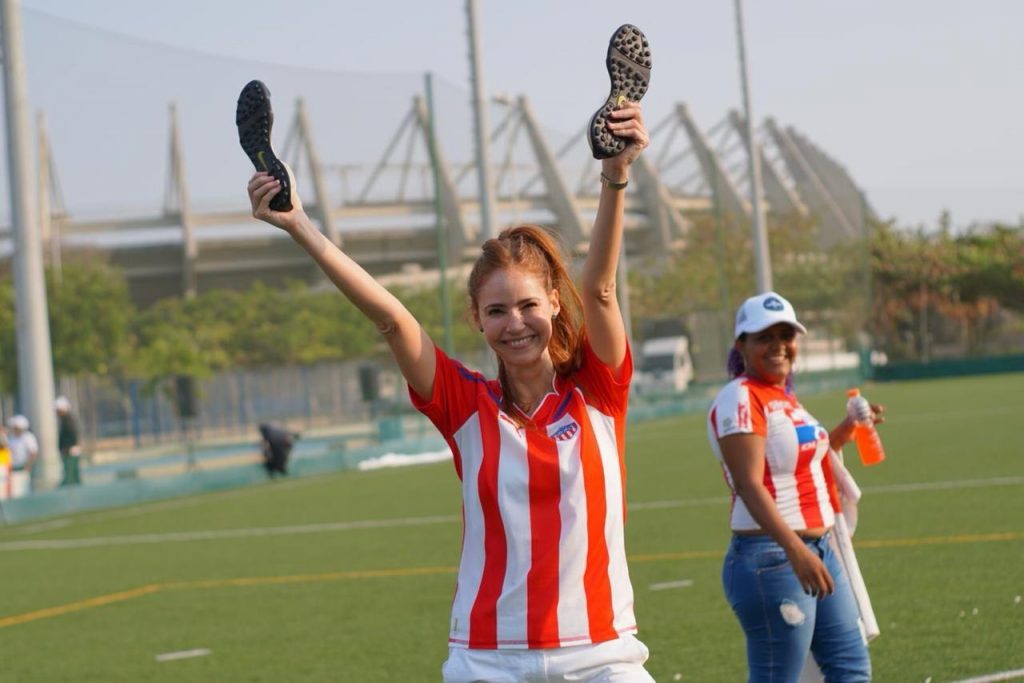 Silvia Puello Visbal en actividad como Primera Dama - lachachara.org