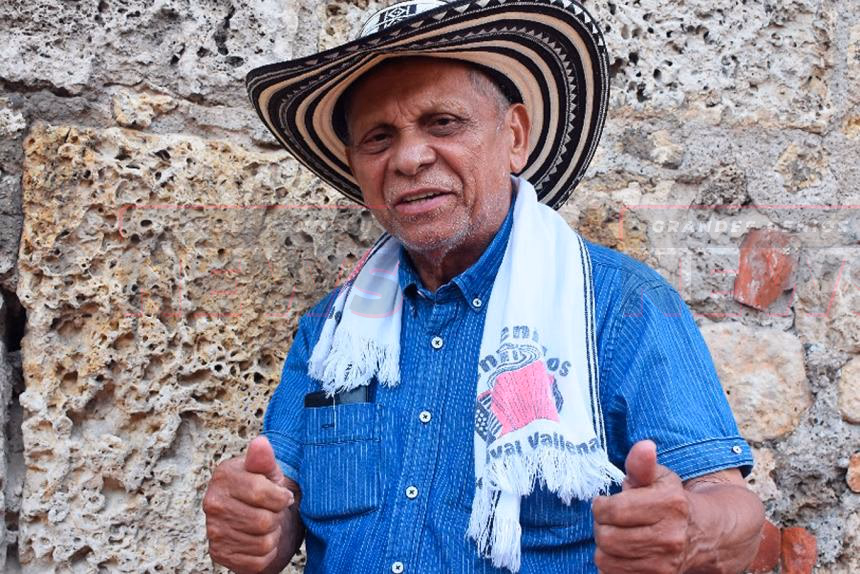 Adolfo Pacheco Anillo - lachachara.org