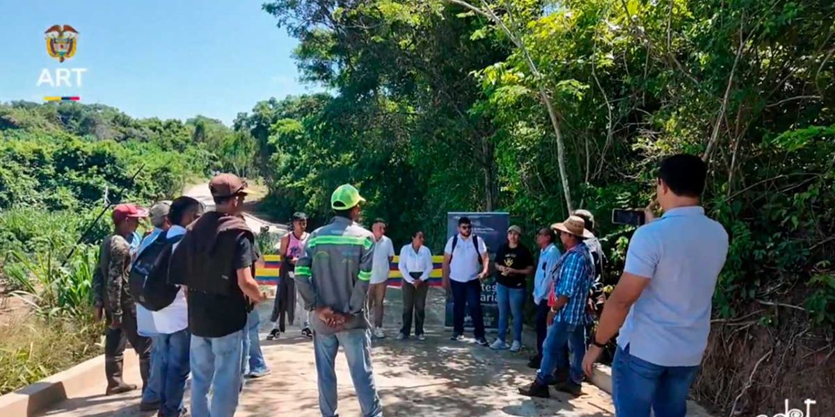 La obra de placa huella en El Callao mejora la movilidad, fortalece la conexión con la cabecera municipal y aporta al desarrollo social y económico de los Montes de María.​