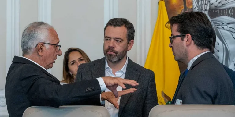 ​​​El alcalde Luis Carlos Galán con el ministro de Salud, Guillermo Alfonso Jaramillo.