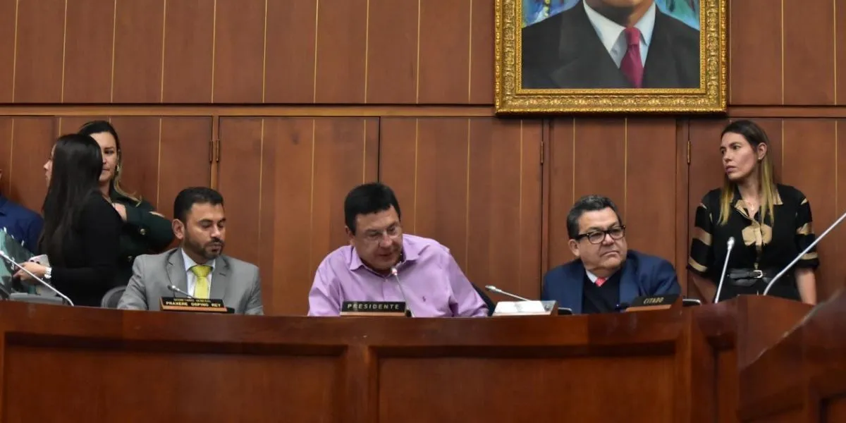 Senado analiza ejecución presupuestal de entidades nacionales y programas sociales