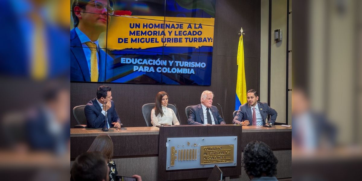 Senado mantiene vivo el legado de Miguel Uribe