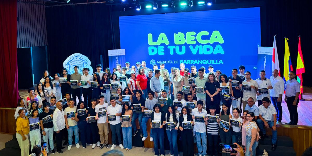 Becas Barranquilla: 45 jóvenes logran acceso universitario con apoyo total