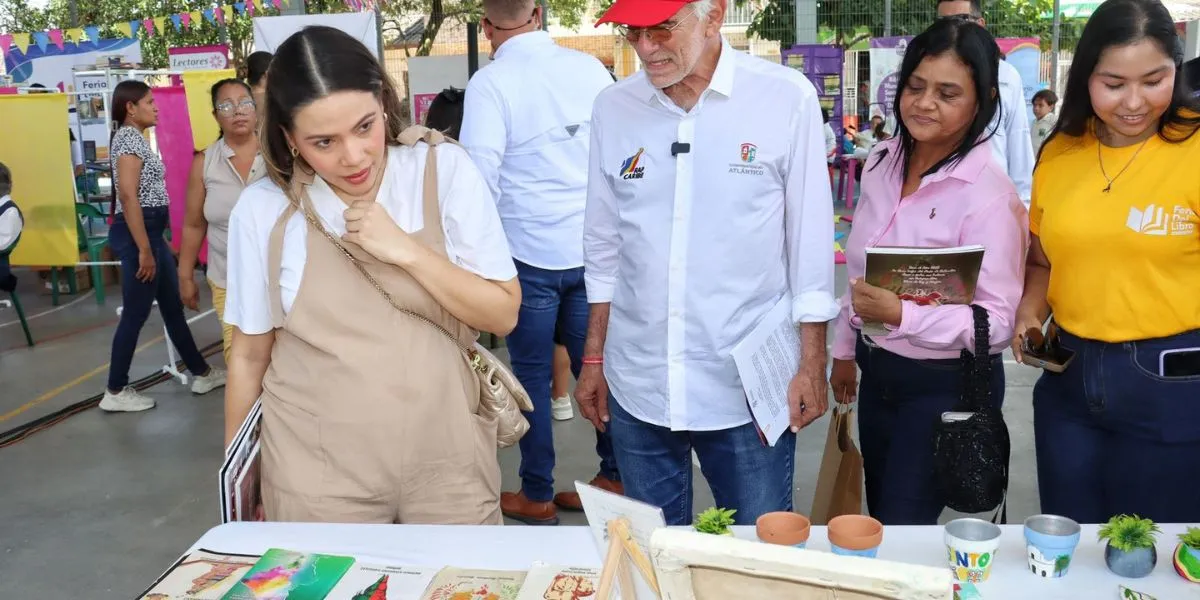Santo Tomás brilla con la VI Feria del Libro y se consolida como epicentro cultural del Atlántico