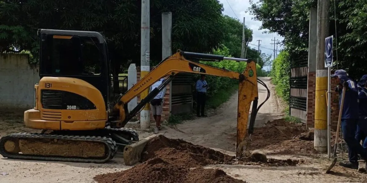 Triple A desmantela 13 conexiones ilegales en la conducción Achotera