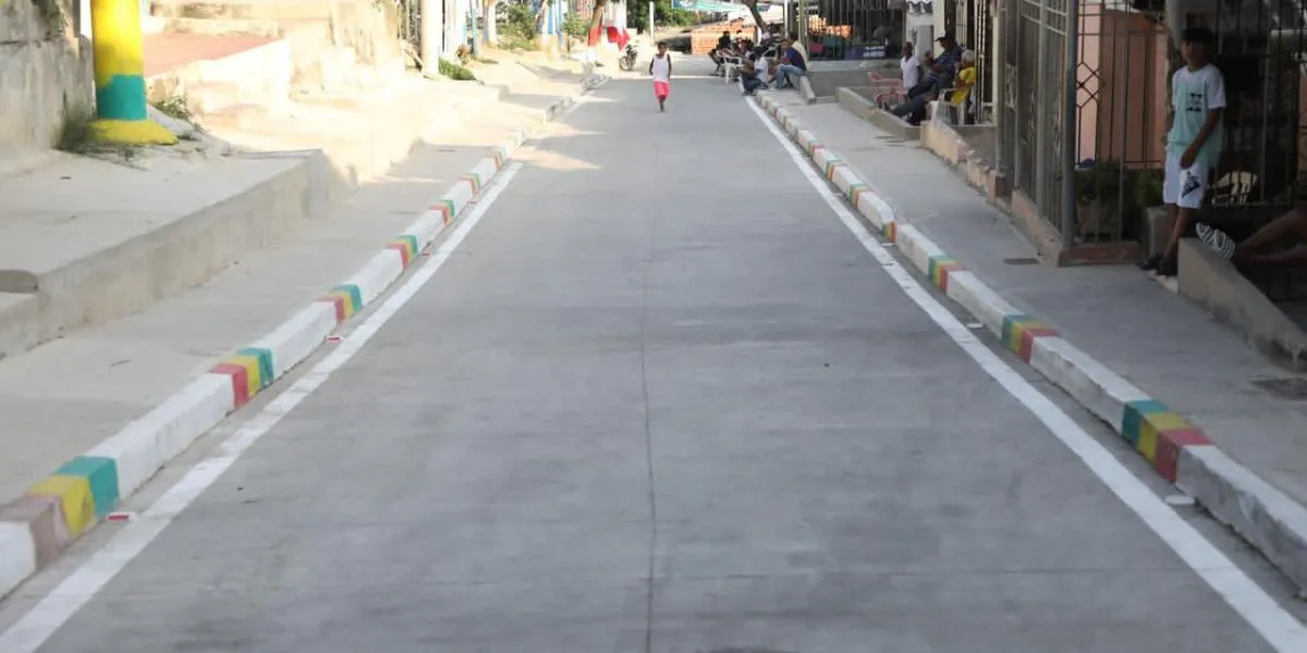 Barranquilla avanza: Alcalde Char entrega nuevas vías y anuncia parque en Carlos Meisel