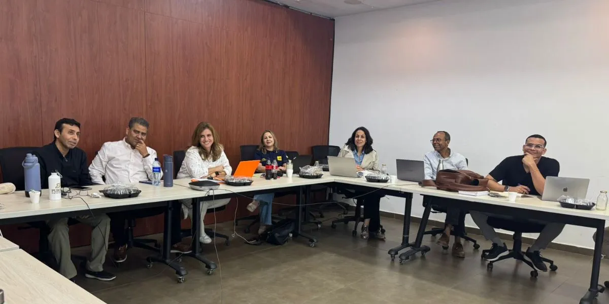 IUB aprueba aumento salarial para docentes y administrativos