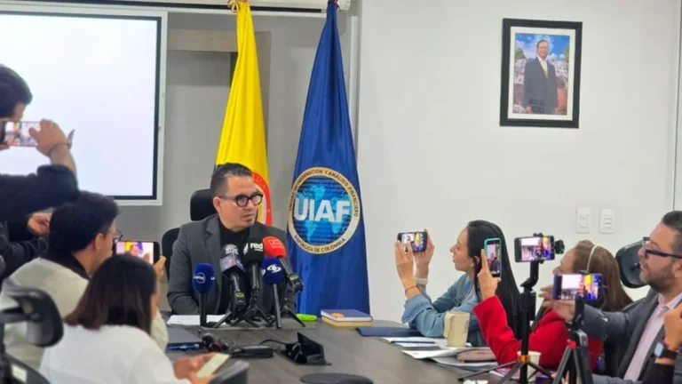 UIAF advierte riesgo de dinero ilegal en campañas electorales