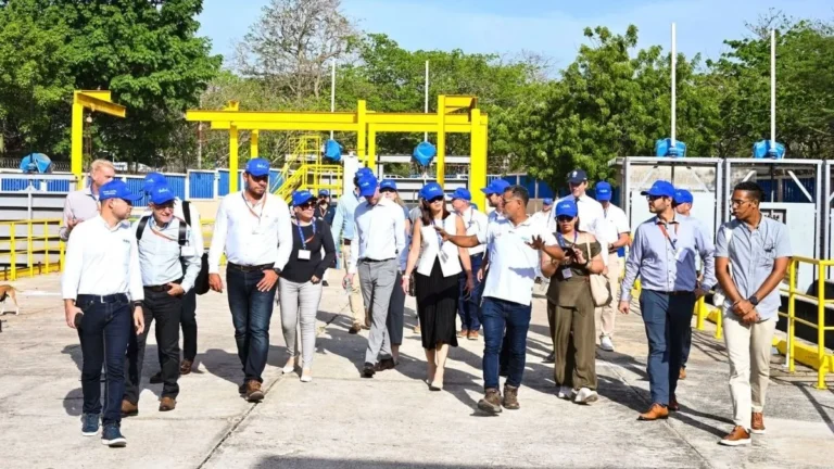 Barranquilla y Países Bajos firman alianza por proyectos hídricos