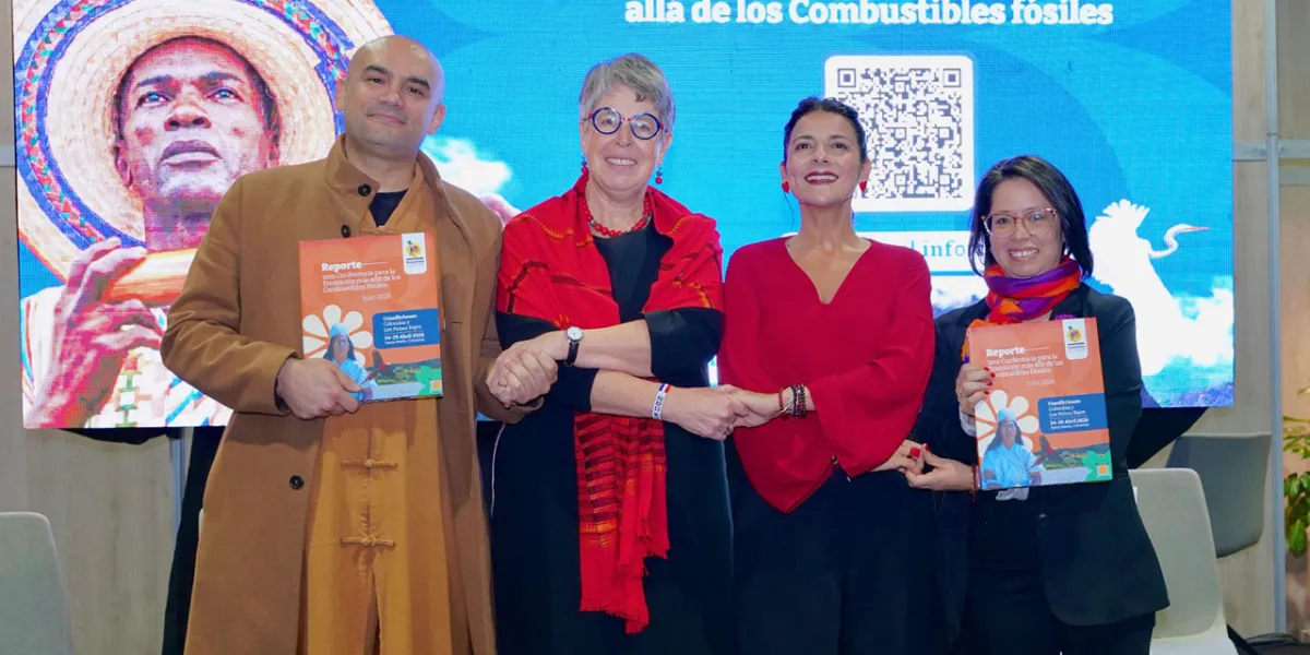 Colombia presenta plan global para dejar los combustibles fósiles
