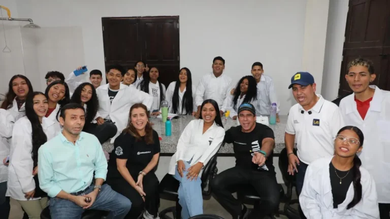 IUB abrirá Biotecnología y Tecnología e Informática