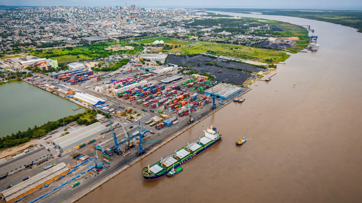 Puerto de Barranquilla crece 5% y mueve 6,7 millones de toneladas