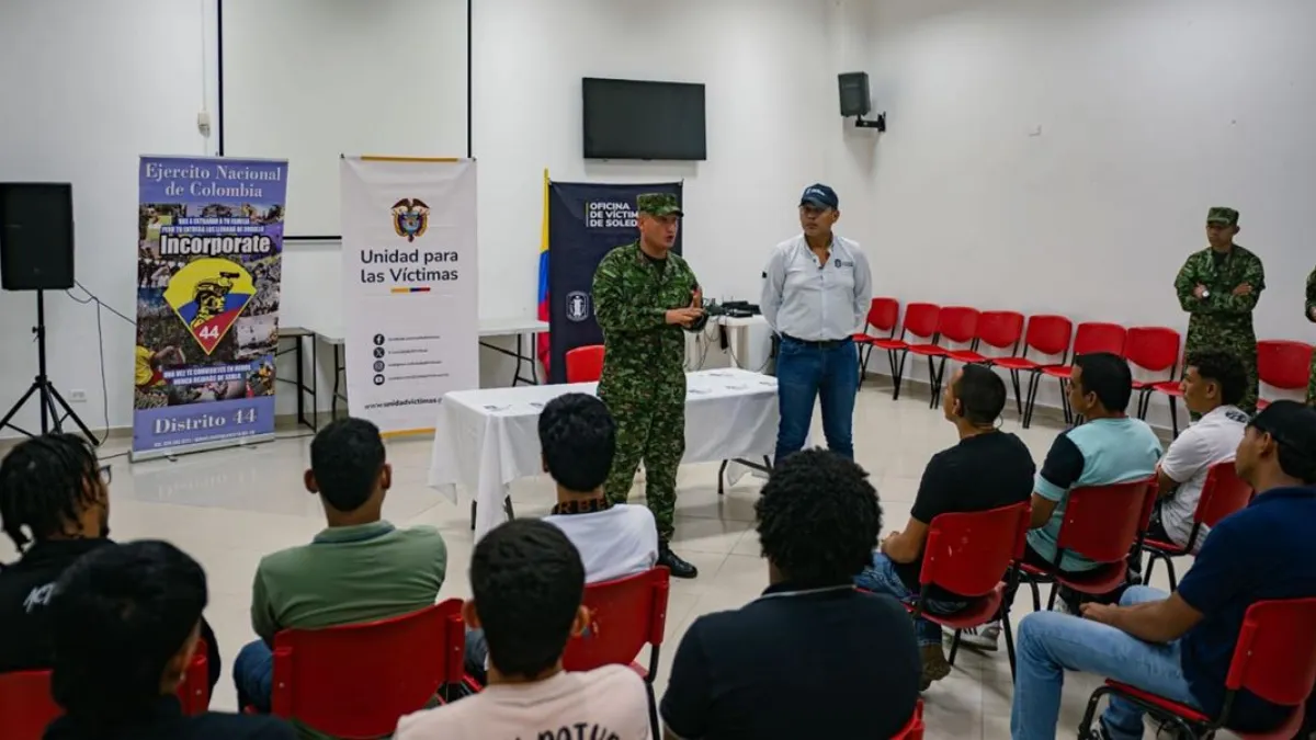 Soledad entregó 400 libretas militares a jóvenes víctimas