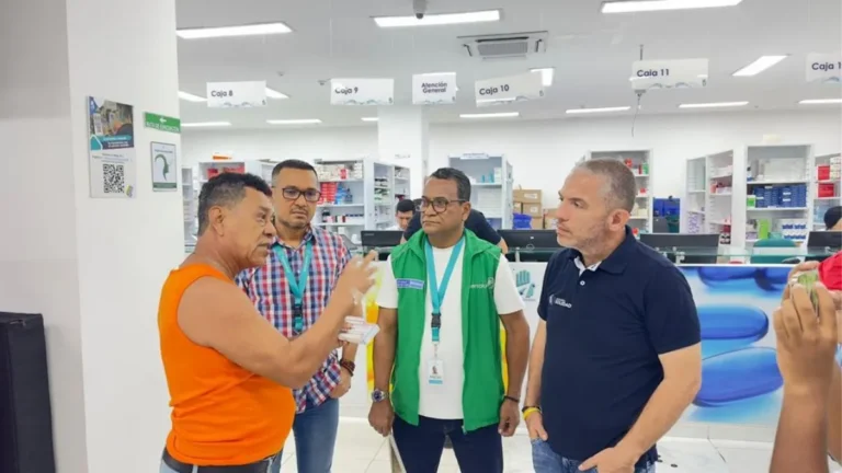 Soledad refuerza controles a farmacias por entrega de medicamentos